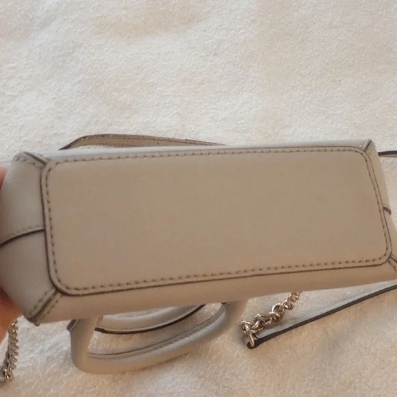 Kate Spade Crossbody Purse - Picture 4 of 10